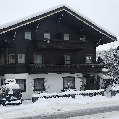 Pension Kuntschner ミッタージル エクステリア 写真