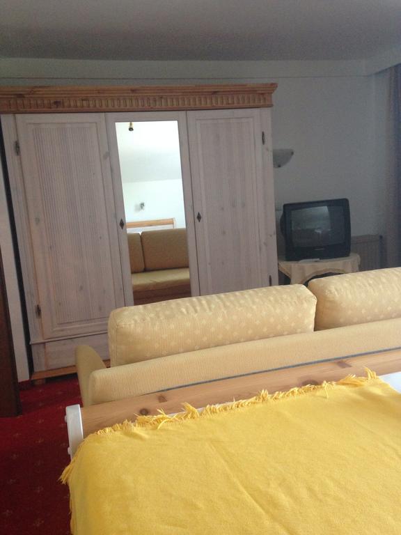 Pension Kuntschner ミッタージル 部屋 写真