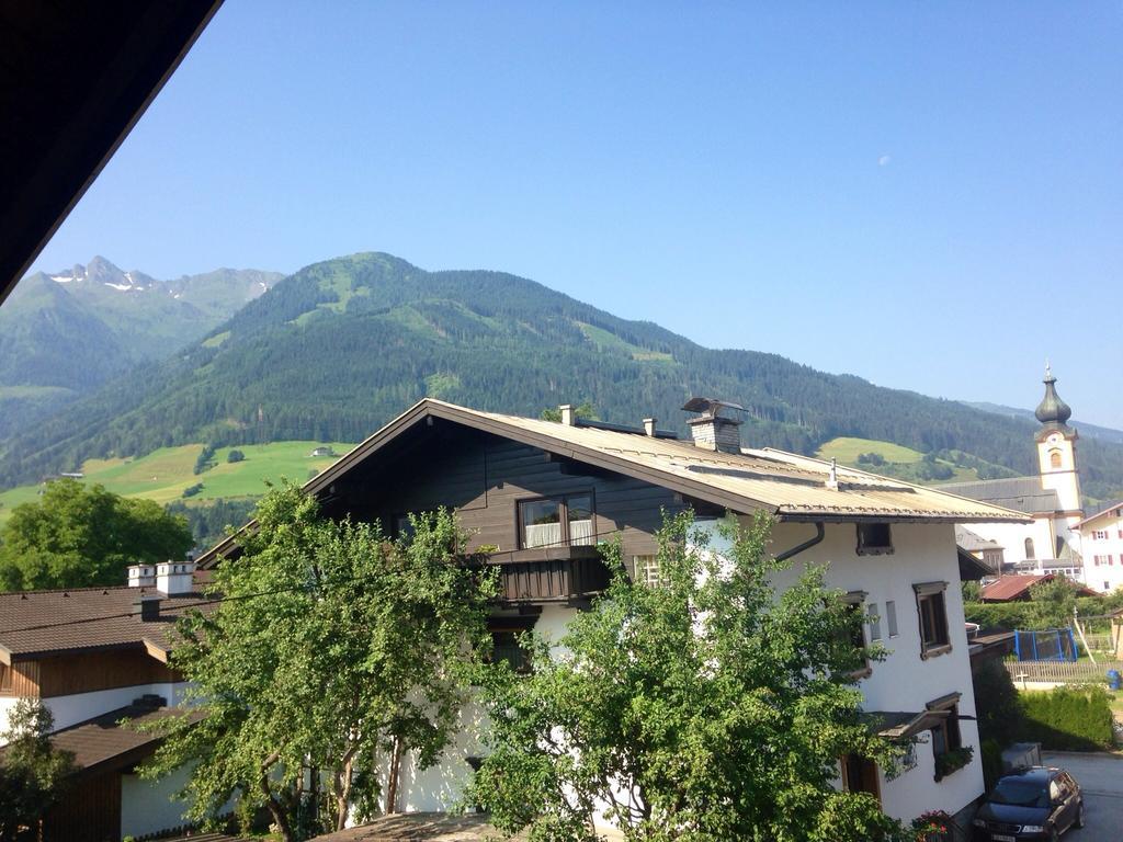 Pension Kuntschner ミッタージル エクステリア 写真