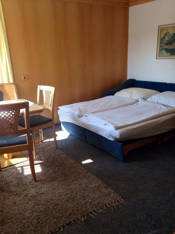 Pension Kuntschner ミッタージル 部屋 写真